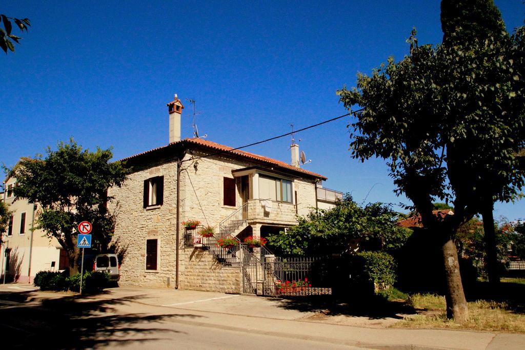 Studios Slavica Novigrad Istria Exterior foto